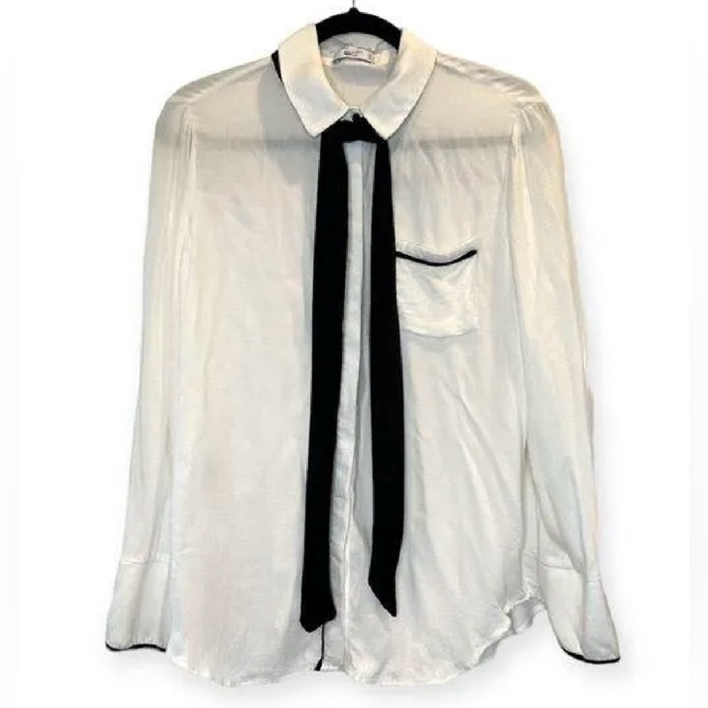 Mango MNG White long sleeve button down bow tie blouse size Medium